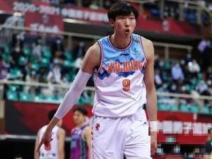 说的没错！阿不都曾表示周琦怎么发声是他自己的事情