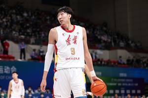NBL赛程公布:周琦凤凰队首秀时间为12月4日下午14:40