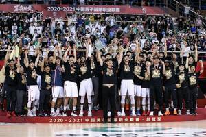新京报:CBA新赛季前仅1队注册外援 辽粤浙仍是争冠热门