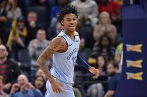 安东尼谈莫兰特:他是NBA的未来 每场比赛都在展现实力