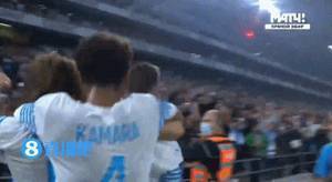 巴黎后场失误米利克破门，但利罗拉传球前越位在先进球无效