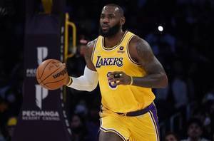 沃格尔:詹姆斯是NBA中技能包最丰富的球员