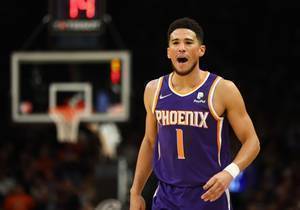 J博士谈MVP:别因太阳战绩最佳就忽略布克 战绩本来就是标准之一