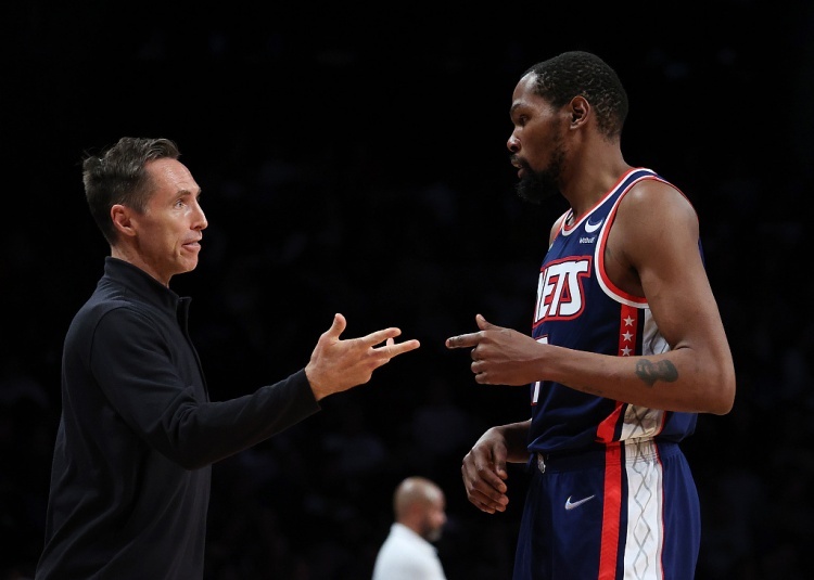 纳什:KD无疑是我心中今年的MVP 其实07年我打得最好但没拿MVP
