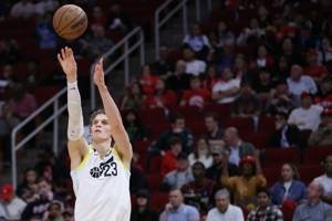 KD:马尔卡宁值得入选全明星赛 爵士是东道主&他的表现是现象级